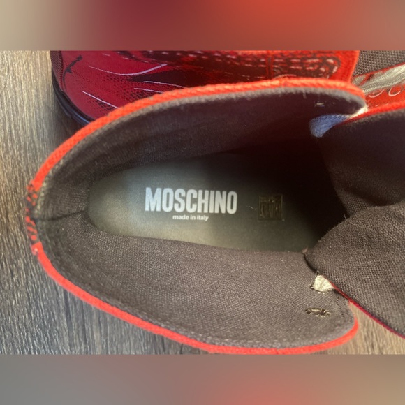 Moschino Mens High-Top Sneakers - Picture 8 of 11